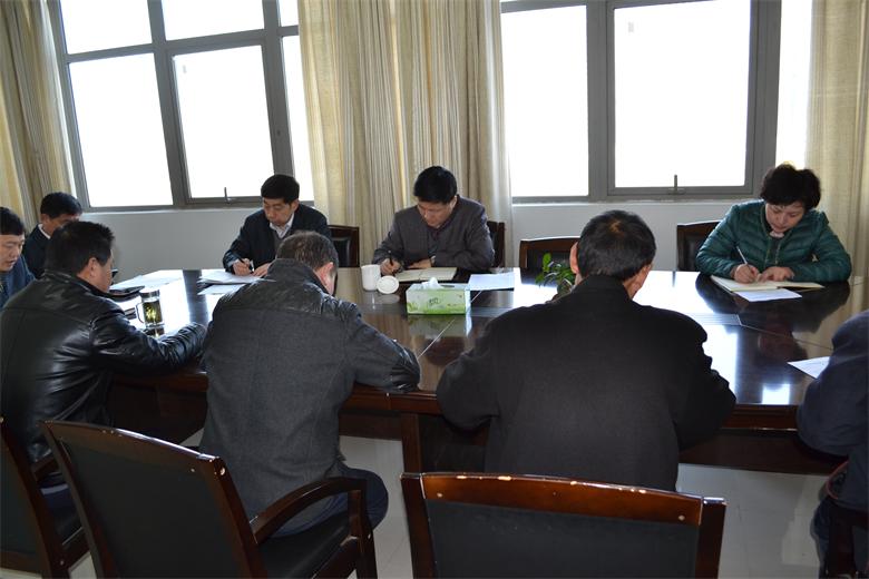 ���˴�ί����أ���һѧ����̬��