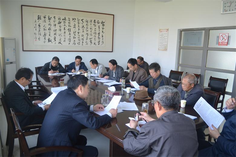 ���˴�ί������ٿ�����ѧһ����ѧϰ�������Ա��