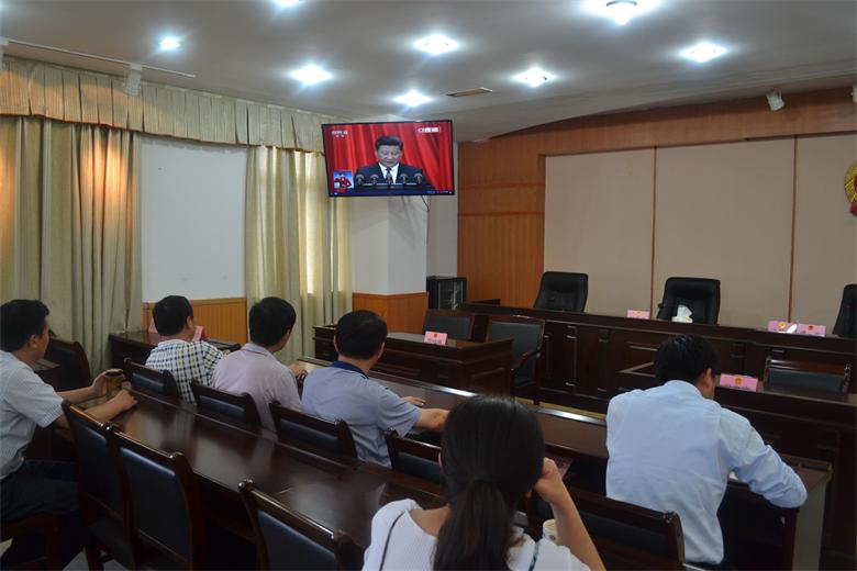 ���˴�ί����ص�Ա�ɲ������տ�ѧϰϰ�������һ��Ҫ����